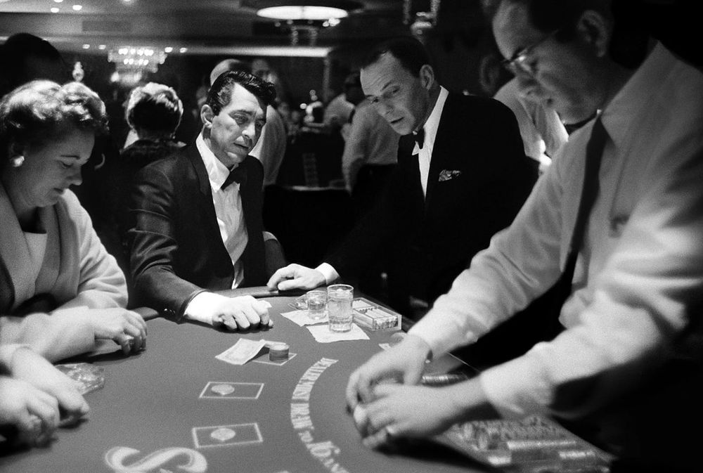 HHpoker德州官方客服